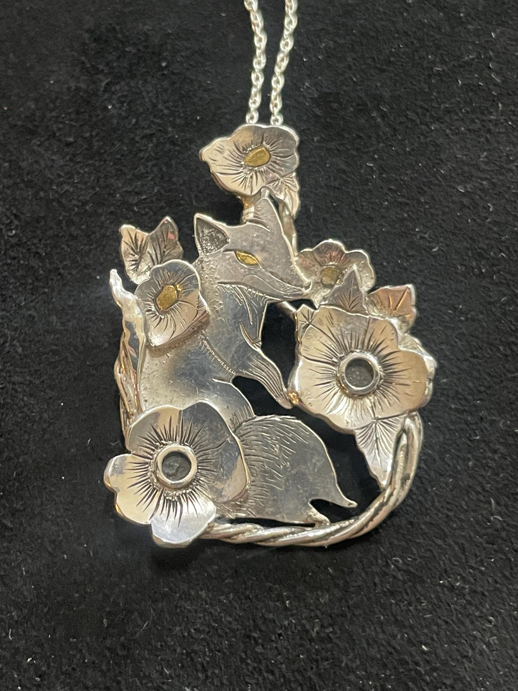 Floral Respite- Argentium Silver Fox Sculpture Pendant With Gold Inlay